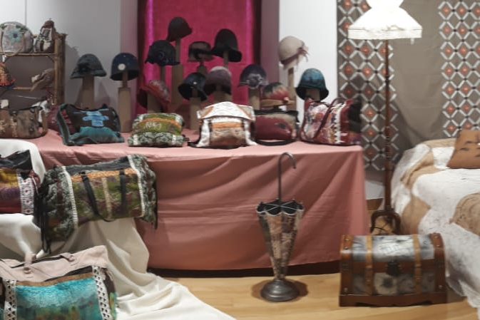 Exposición de manualidades de la zona Rural